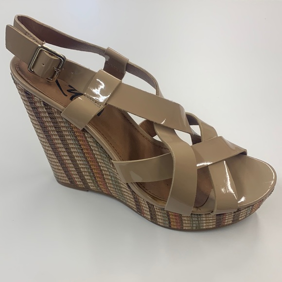 Ladies Size 9 K&M Summer Boho heels - Picture 2 of 8
